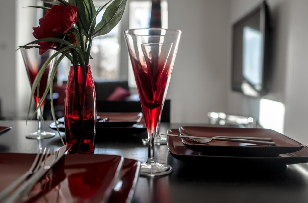 Orange Apartments Polmuir Gardens Only 7 Minutes To City Centre 애버딘 외부 사진